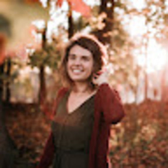 Meet your Posher, Shauna - Picture 1 of 1